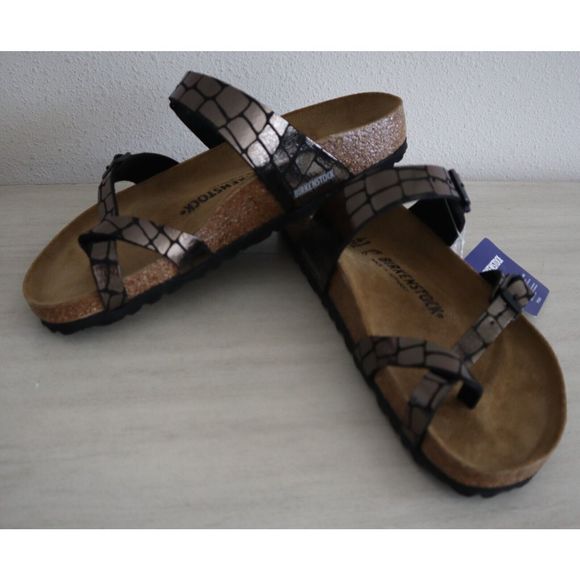 Birkenstock Women Sz 41 US 10-10.5 Gator Gleam Black Single Toe Loop Sandals - Picture 1 of 12